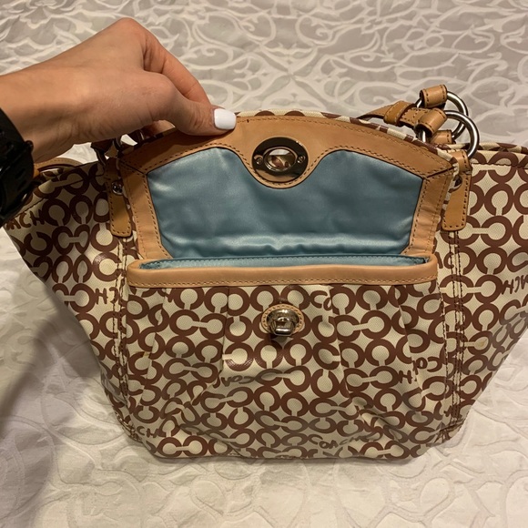 Coated canvas Coach purse - Picture 6 of 10